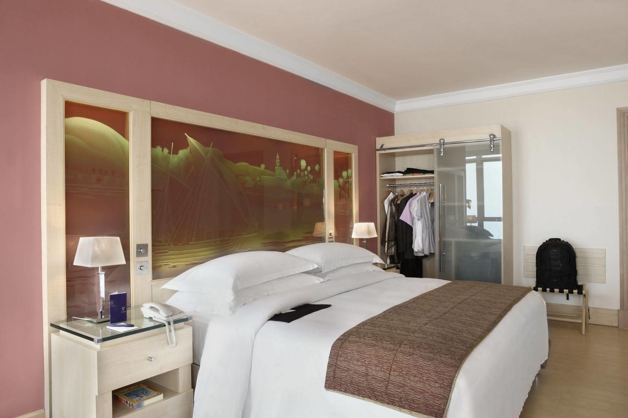 Hotel Le Royal Tower Kuwejt Zewnętrze zdjęcie