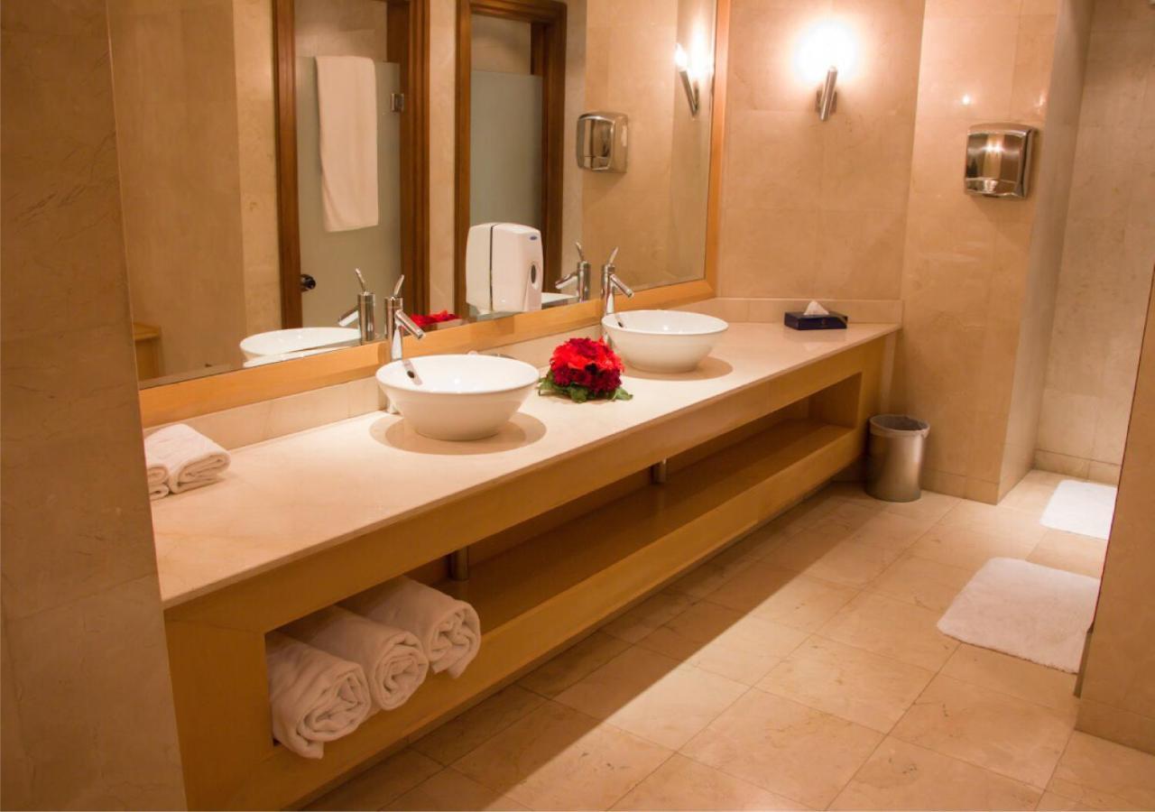 Hotel Le Royal Tower Kuwejt Zewnętrze zdjęcie