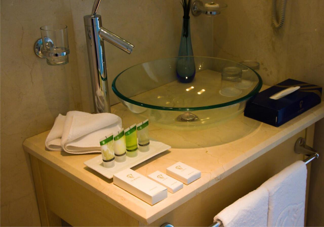 Hotel Le Royal Tower Kuwejt Zewnętrze zdjęcie